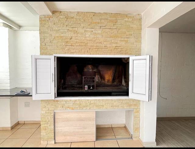 2 BEDROOM APARTMENT FOR SALE IN DWARSKERSBOS